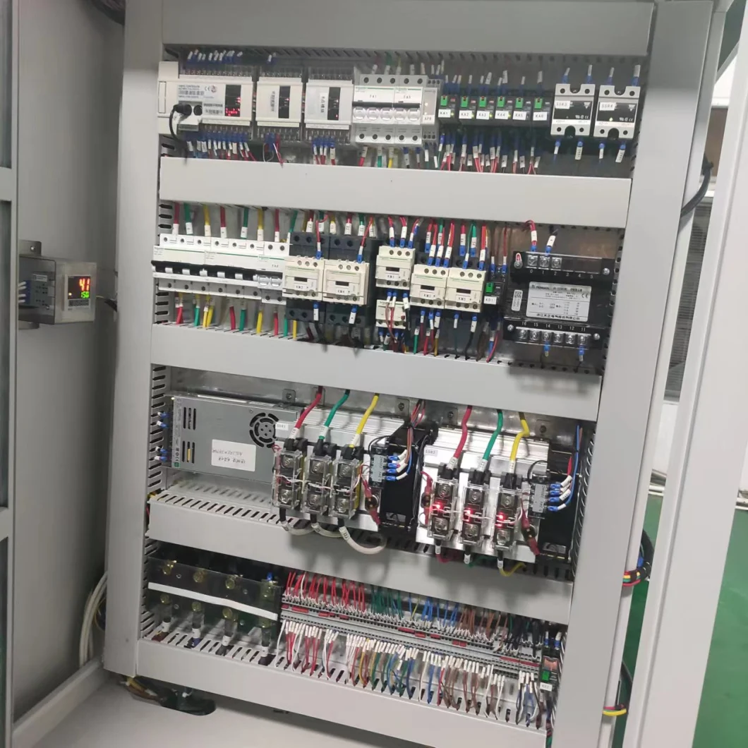 A sala das pessoas sem marcação ambientais personalizadas do teste do clima da confiança da mudança rápida