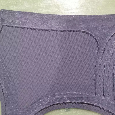 Nenhum roupa interior sem emenda de posicionamento manual do Coater da máquina do copo do sutiã