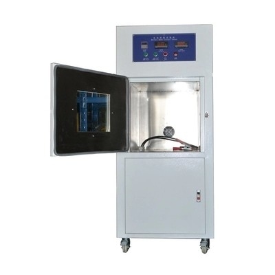 Máquina de testes da bateria da simulação da alta altitude do laboratório