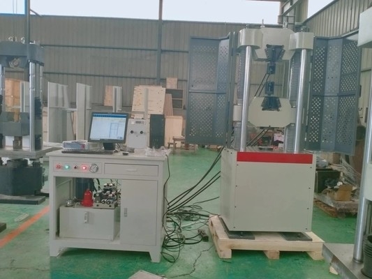 O eletro microcomputador servo hidráulico da máquina de testes da tensão do parafuso controlou