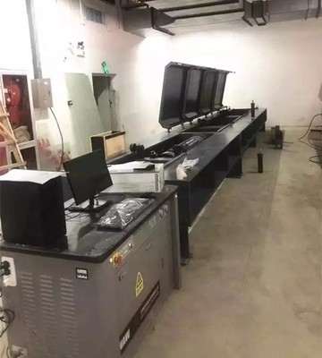 A máquina de testes de 200 Ton Eletro Hydraulic Servo Horizontal personalizou o OEM