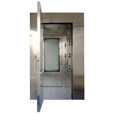 Entrada limpa do chuveiro de ar puro livre de poeira da oficina com porta automática