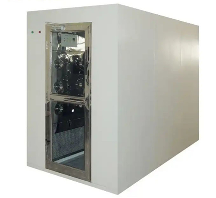 Chuveiro de ar automático da sala de limpeza do sopro, casa de banho com chuveiro do ar com a porta de balanço do bloqueio