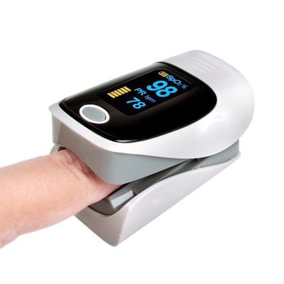 Oled indica o uso do hospital Spo2 do oxímetro 25mA do pulso do dedo de IMDK