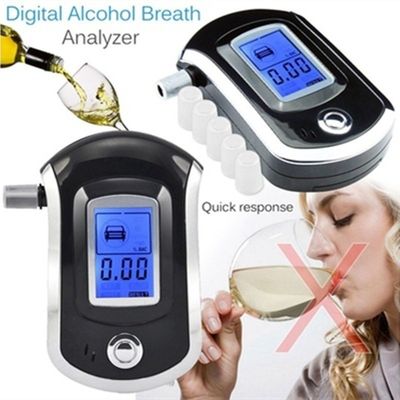 O LCD indica o verificador rápido do álcool da respiração da análise com adaptador bucal